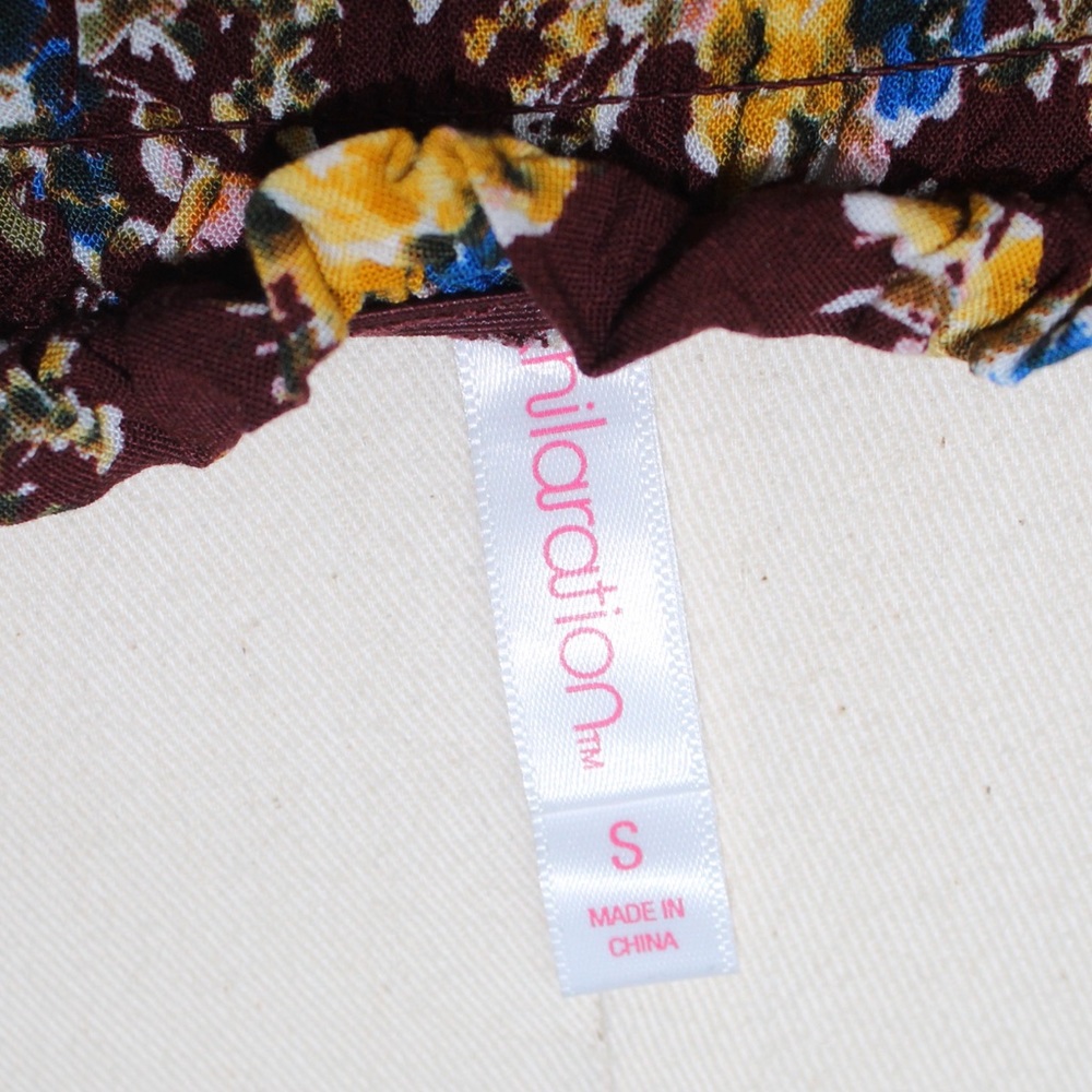 Matching Top And Shorts - image 3